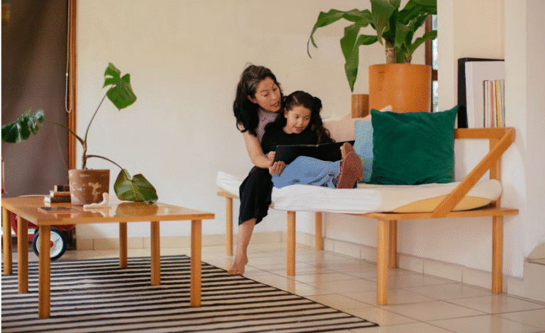 House Sitting & Pet Sitting: How to Earn $3000+ Per Month in 2026 5 housesitter